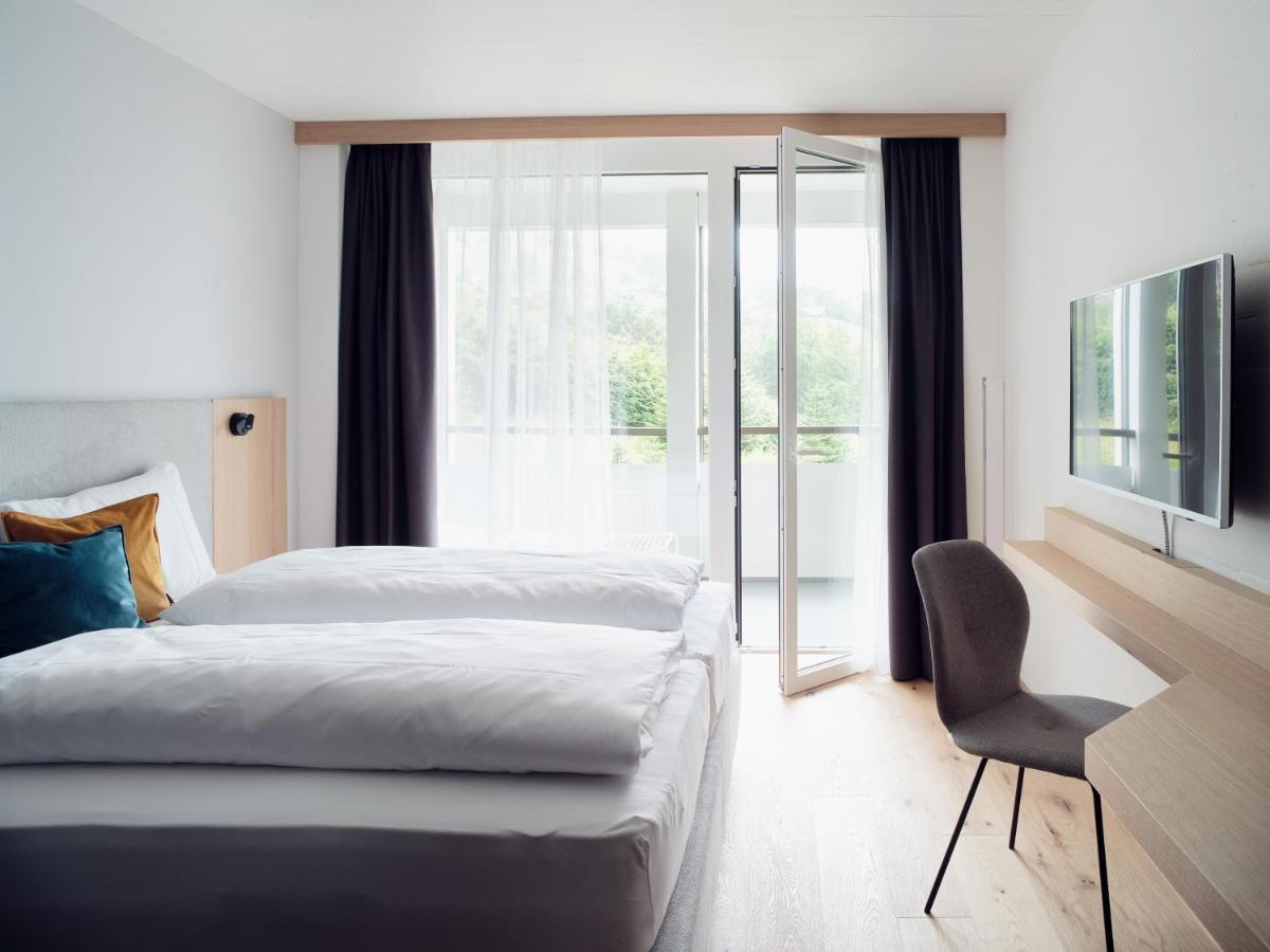 Hotel Neu-Schoenstatt Quarten Bagian luar foto