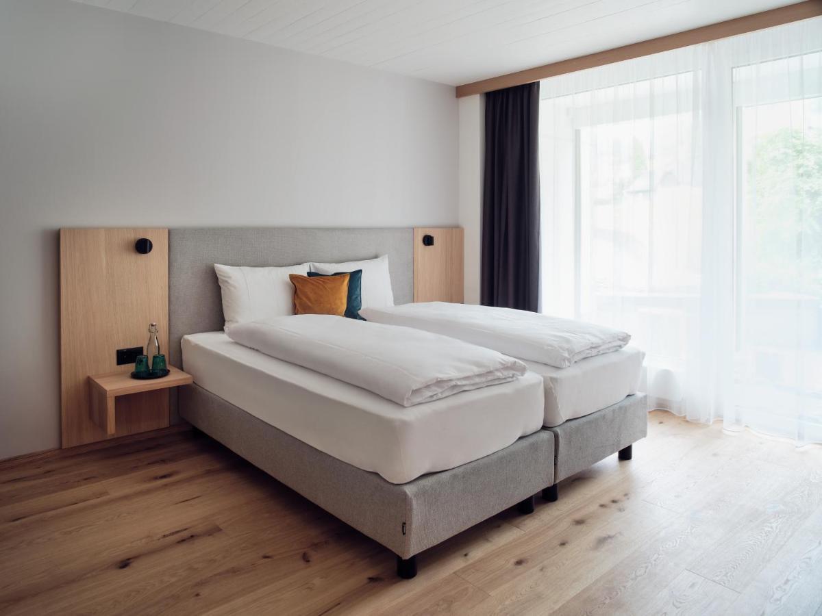 Hotel Neu-Schoenstatt Quarten Bagian luar foto