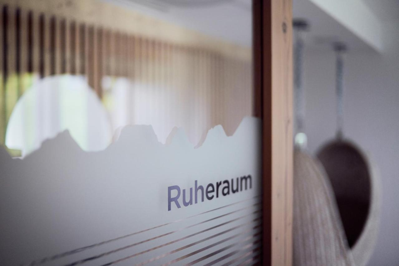 Hotel Neu-Schoenstatt Quarten Bagian luar foto