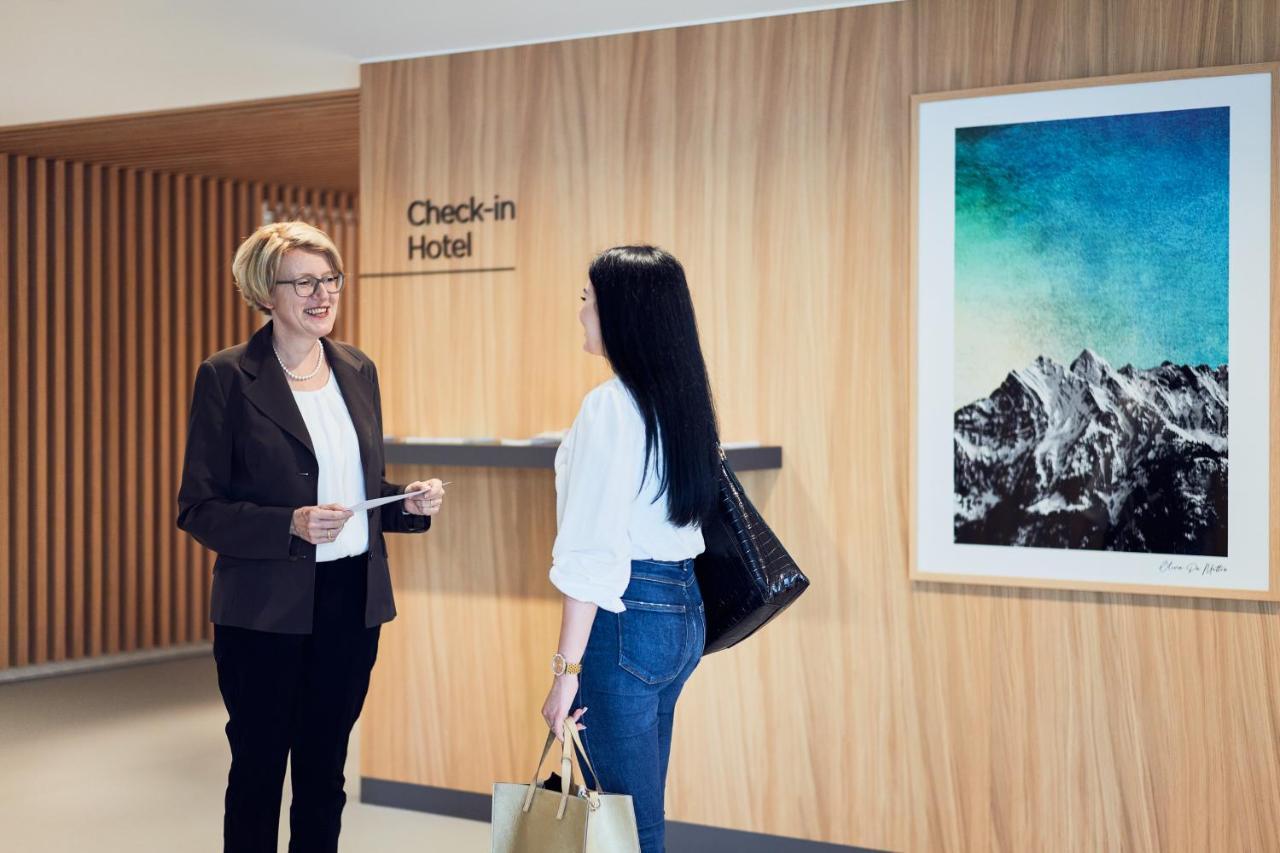 Hotel Neu-Schoenstatt Quarten Bagian luar foto